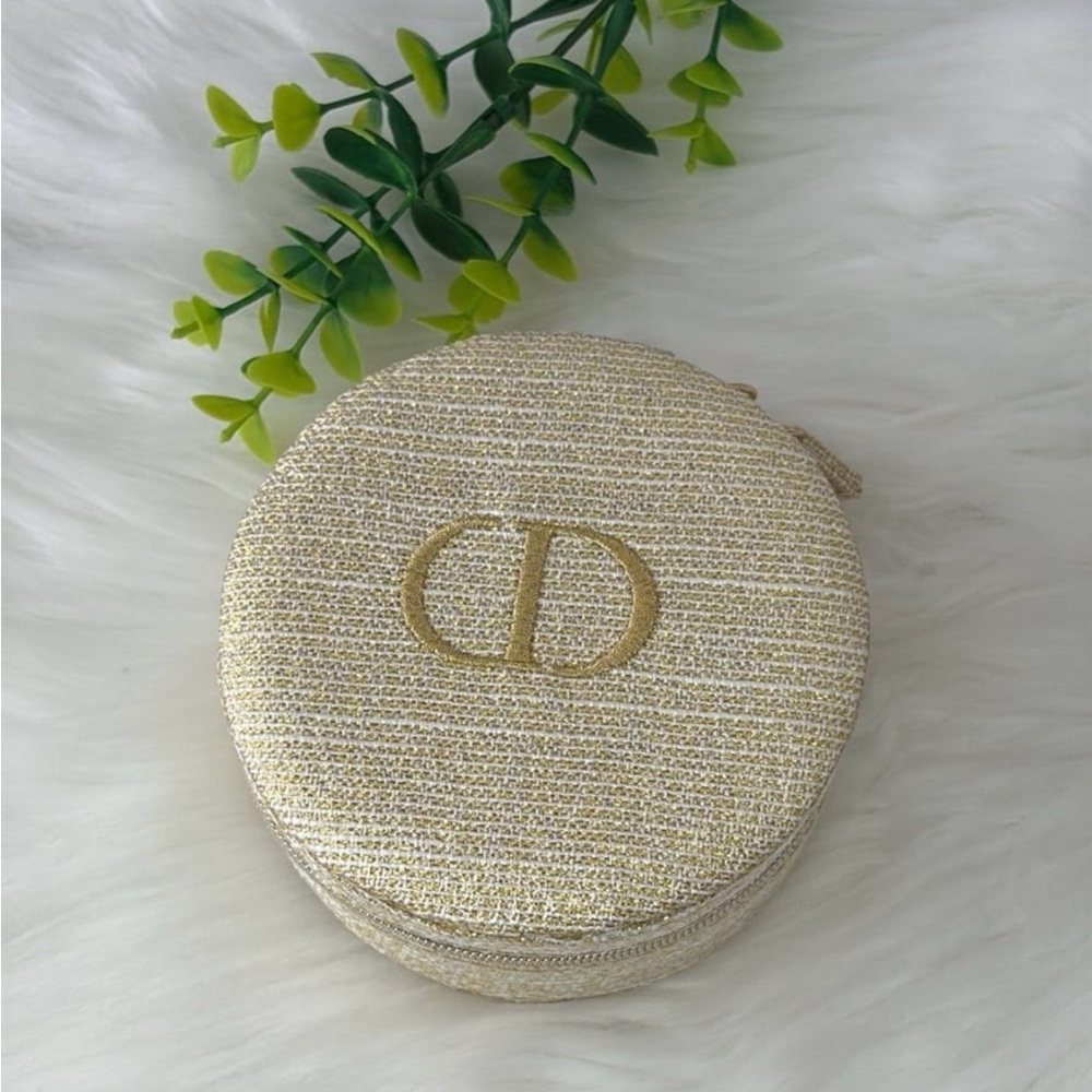 Dior Holiday Round Jewelry/ Storage Case - Picture 3 of 12